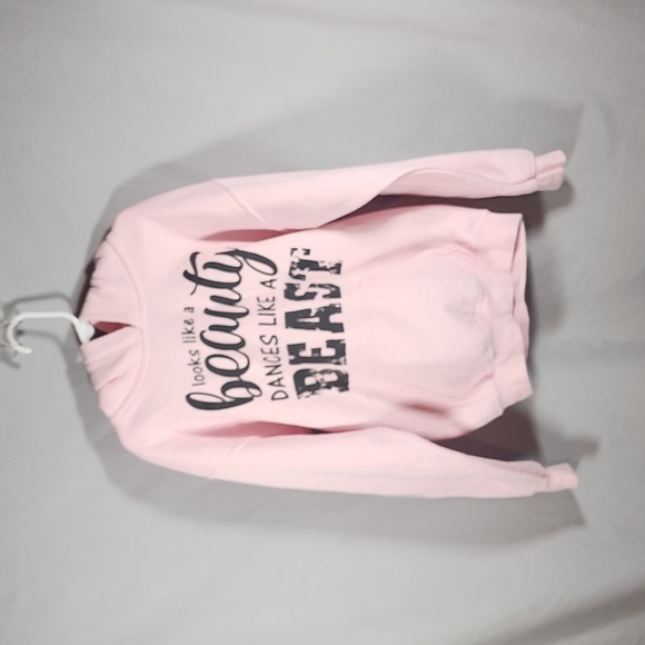 Gildan Other - Gildan Pink Sweatshirt Pullover w/ Hoodie Girls Size Medium